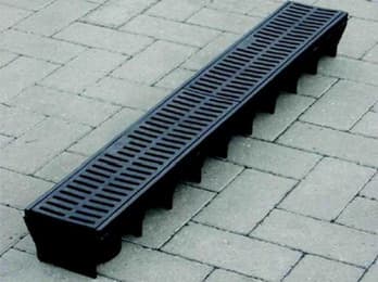 Canal p/u scurgere cu resou din metal 1739