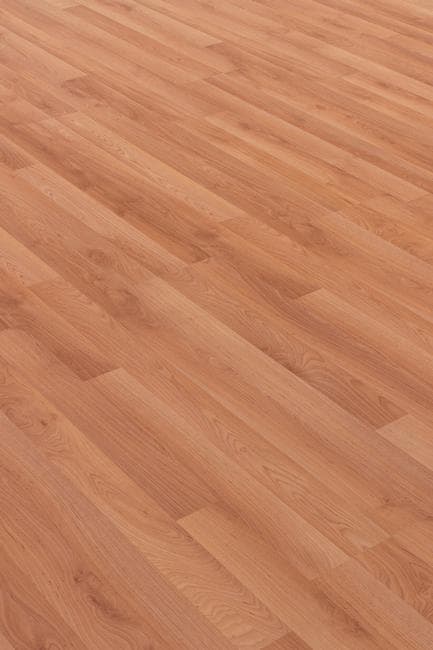 Laminat 8 mm hidrofob  D 1231  (2.13 m) 8 foi