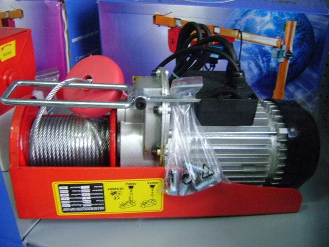 Electropalan PA800A 1.3kW 220V 400/800kg 12/6 M 8/4 m/min