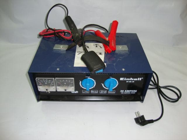 Incarcator p/u acum.BT-BC 22 E 300 Ah